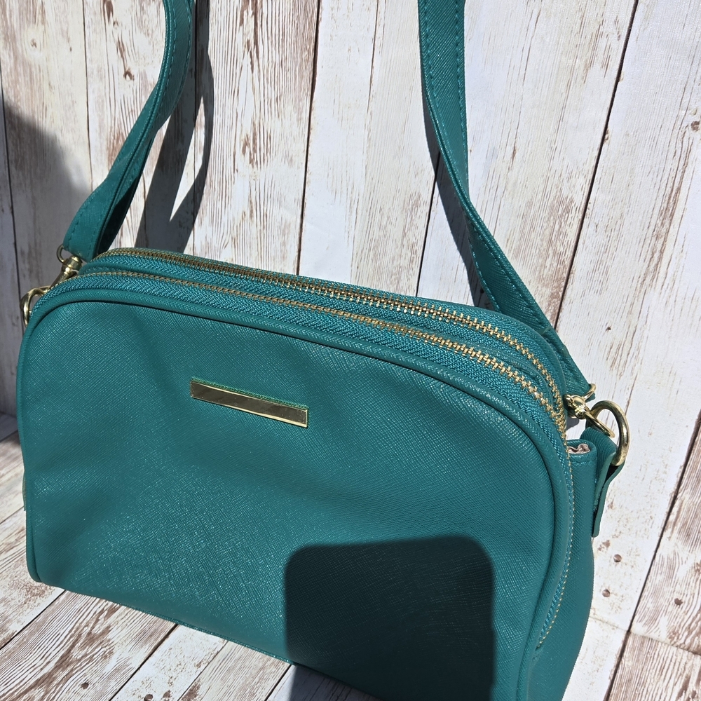 Green Crossbody Purse Teal Faux Leather Gold Hardware Double Zip Small Bag - Picture 3 of 16